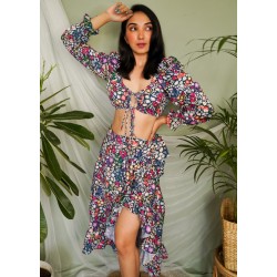 Turning Heads Skirt Set!